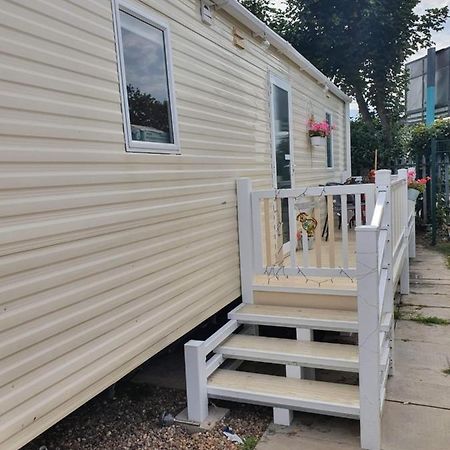 The Wolds 6 Berth Caravan Інголдмеллс Екстер'єр фото